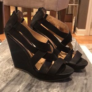 Black criss cross strap wedge